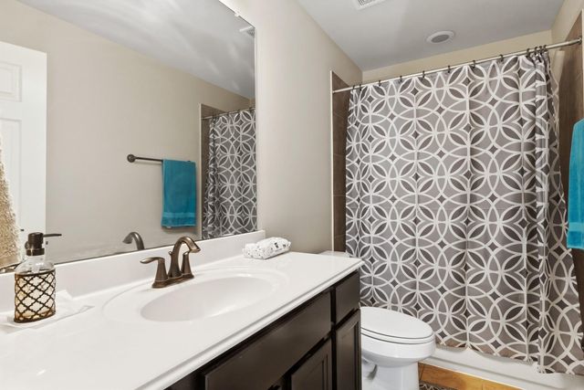 9115 Georgio Drive, Houston, TX 77044