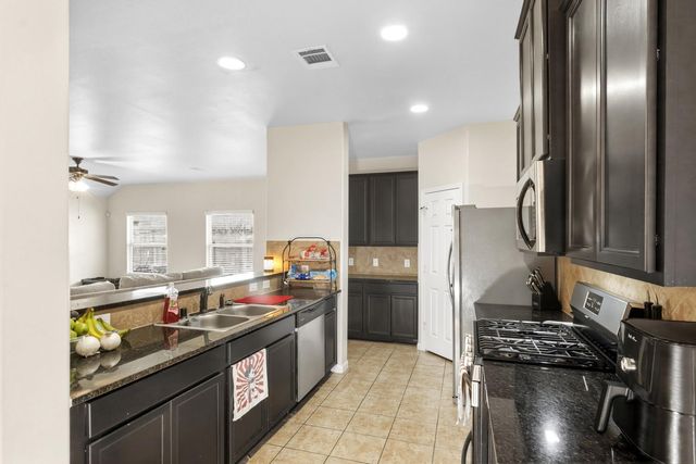 9115 Georgio Drive, Houston, TX 77044