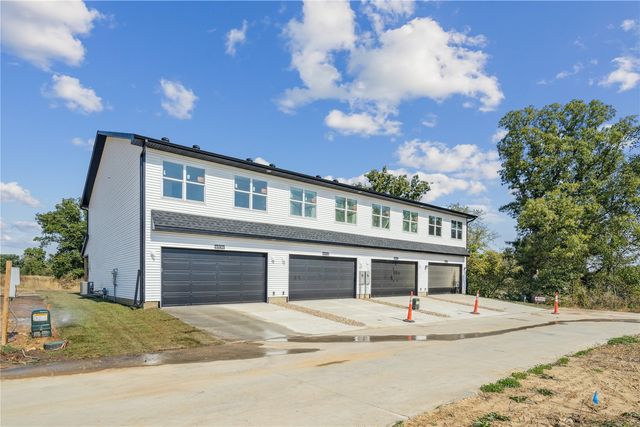 6934 Hackberry Loop, Cedar Rapids, IA 52403