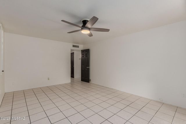 8808 E Wallen Ridge Drive, Tucson, AZ 85710