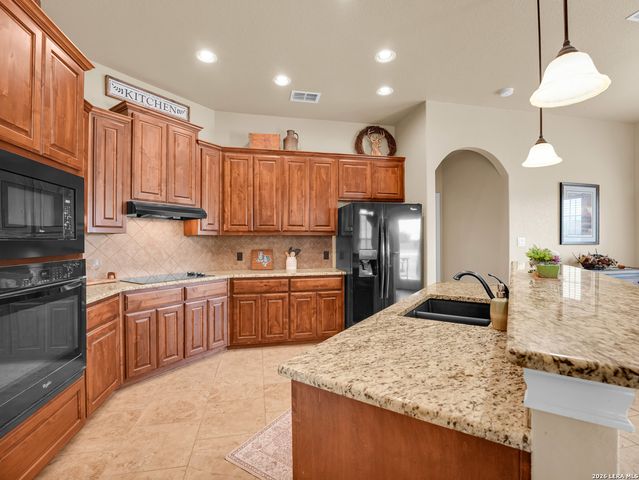 16021 Ethans Crossing, Lytle, TX 78052