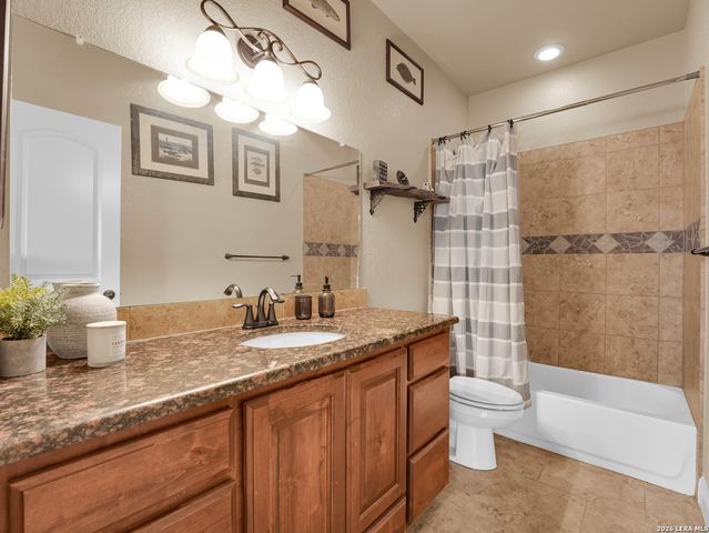 16021 Ethans Crossing, Lytle, TX 78052