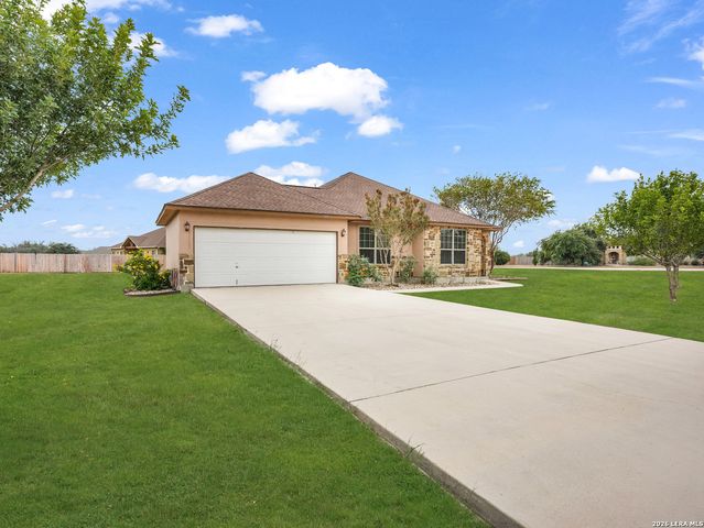 16021 Ethans Crossing, Lytle, TX 78052