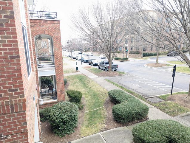 401 Finsbury Street Apt 200, Durham, NC 27703
