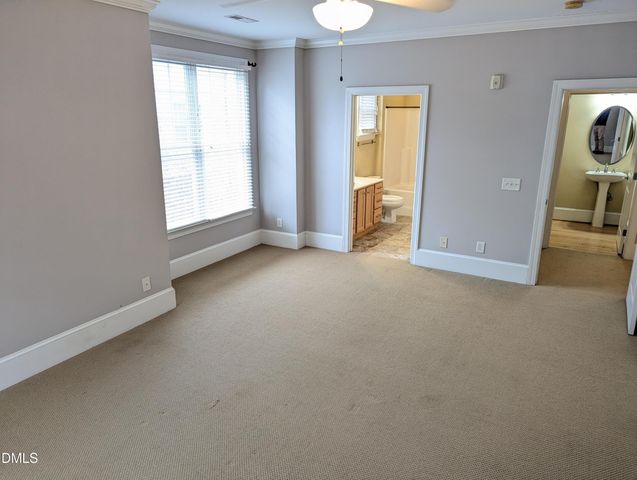 401 Finsbury Street Apt 200, Durham, NC 27703