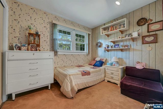 15 Clark Street, Cresskill, NJ 07626