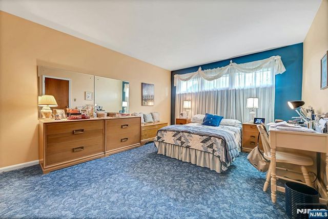 15 Clark Street, Cresskill, NJ 07626