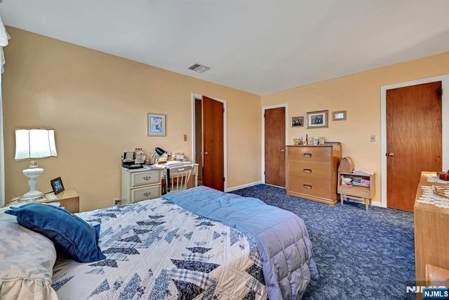 15 Clark Street, Cresskill, NJ 07626