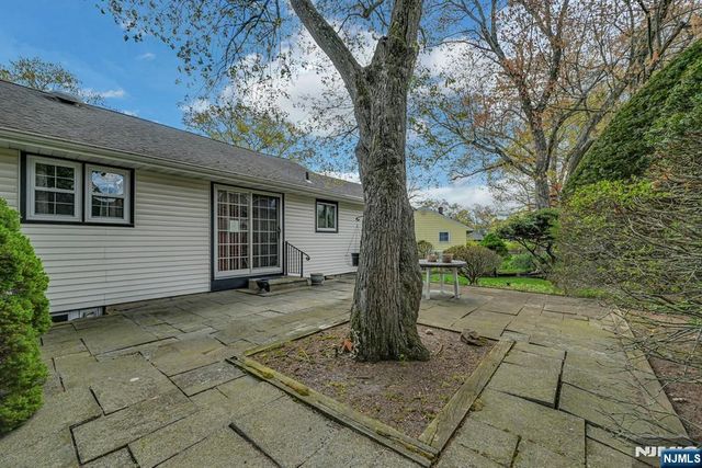 15 Clark Street, Cresskill, NJ 07626