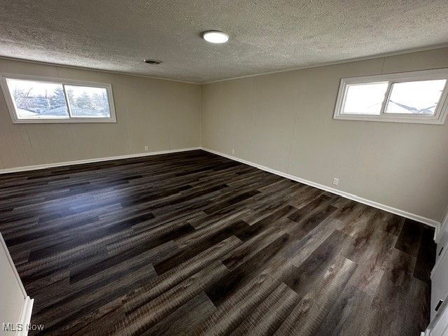 1342 E 346th Street, Eastlake, OH 44095