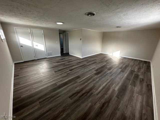 1342 E 346th Street, Eastlake, OH 44095