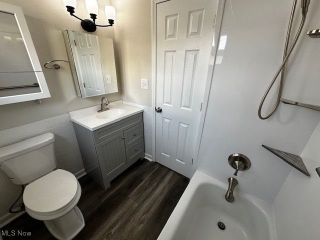 1342 E 346th Street, Eastlake, OH 44095