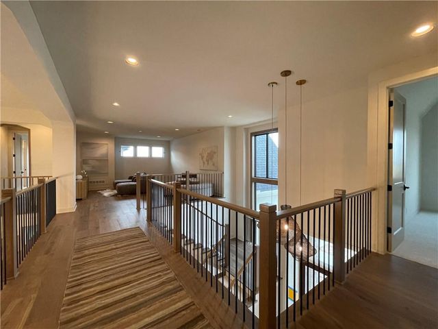 16063 S Twilight Lane, Olathe, KS 66062