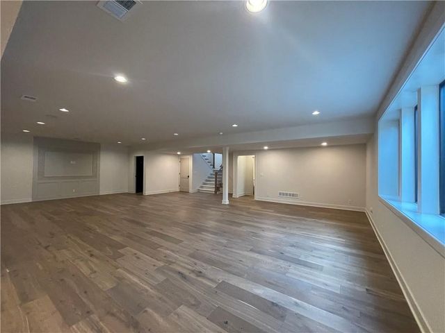 16063 S Twilight Lane, Olathe, KS 66062