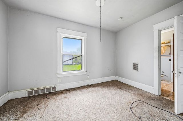 6732 Edna Avenue, Cleveland, OH 44103