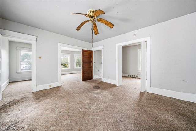 6732 Edna Avenue, Cleveland, OH 44103
