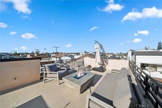 417 1/2 Poinsettia Avenue, Corona Del Mar, CA 92625