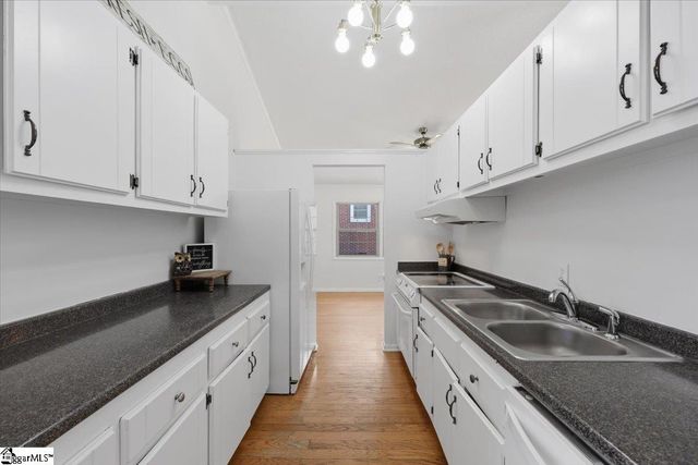 27 Cherrylane Drive, Greenville, SC 29617
