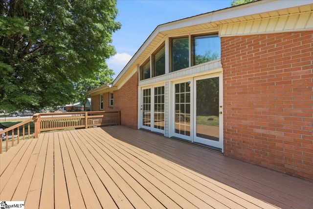 27 Cherrylane Drive, Greenville, SC 29617