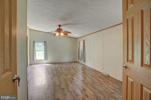 3678 HOMER DR, Fort Loudon, PA 17224