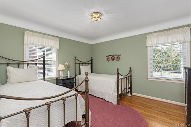 4444 Samoset Road, Royal Oak, MI 48073