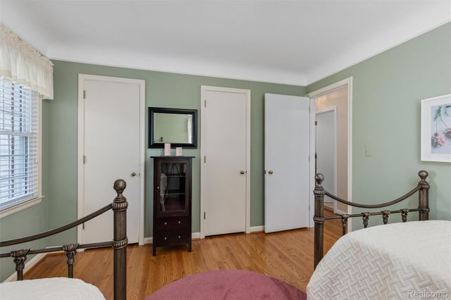 4444 Samoset Road, Royal Oak, MI 48073