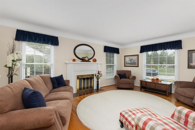 4444 Samoset Road, Royal Oak, MI 48073