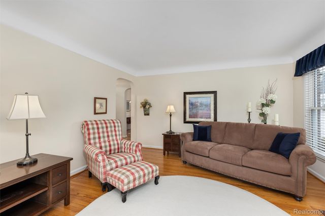 4444 Samoset Road, Royal Oak, MI 48073