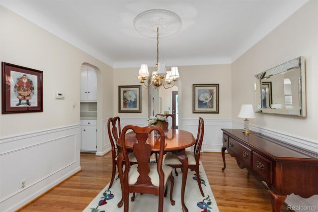 4444 Samoset Road, Royal Oak, MI 48073