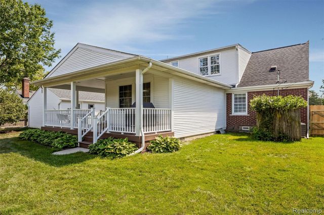 4444 Samoset Road, Royal Oak, MI 48073