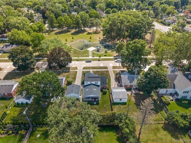 4444 Samoset Road, Royal Oak, MI 48073