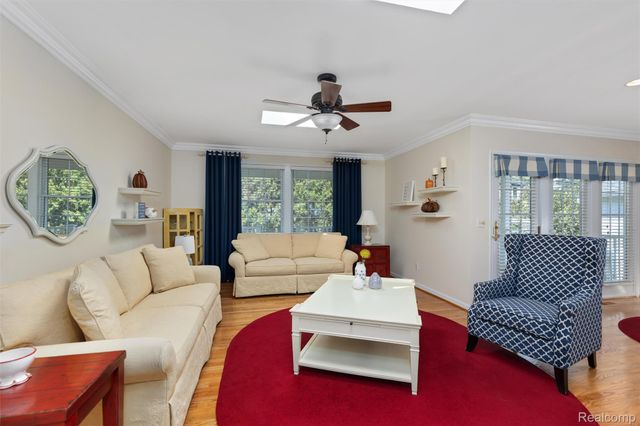 4444 Samoset Road, Royal Oak, MI 48073