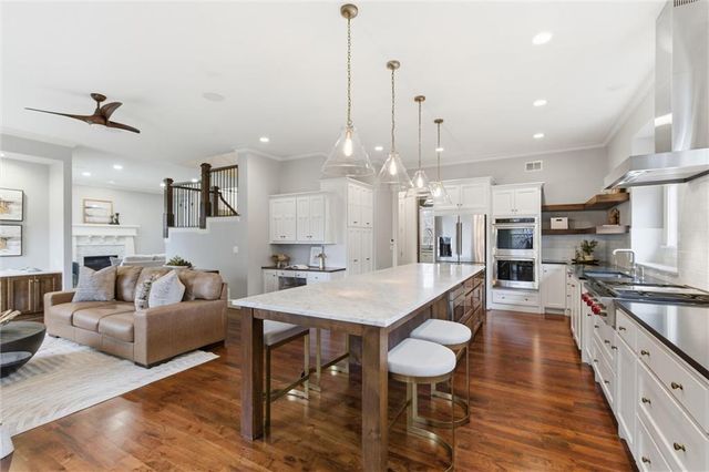 3208 W 154th Street, Overland Park, KS 66224