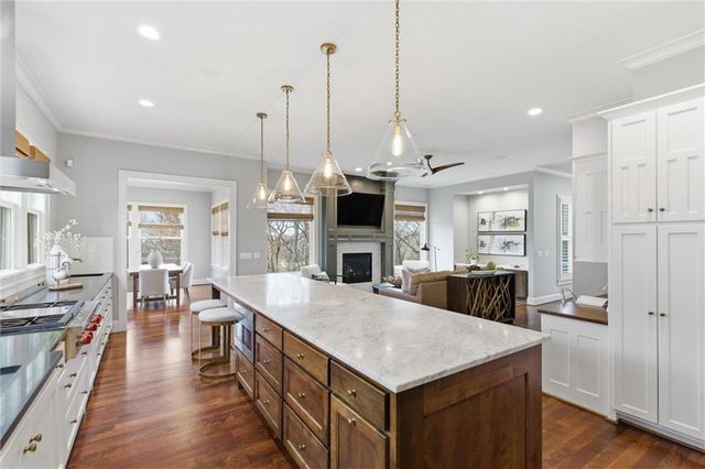 3208 W 154th Street, Overland Park, KS 66224