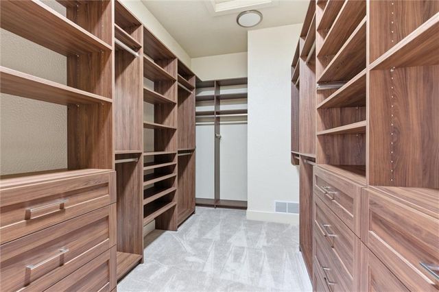 3208 W 154th Street, Overland Park, KS 66224