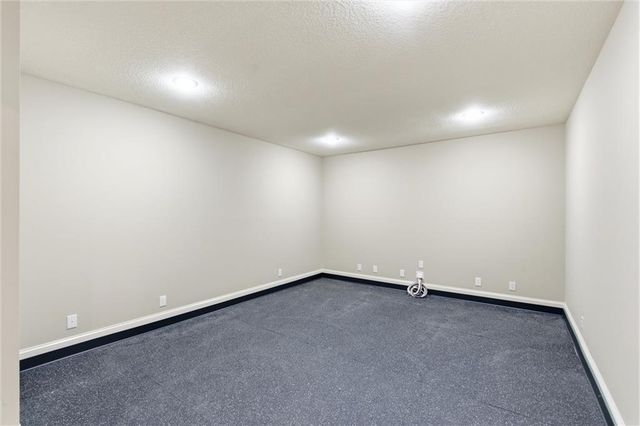 3208 W 154th Street, Overland Park, KS 66224