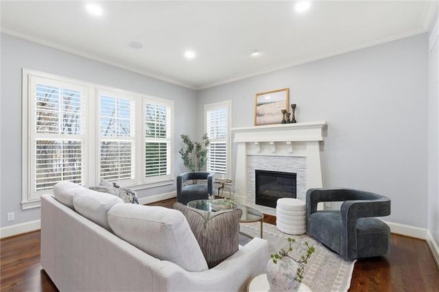 3208 W 154th Street, Overland Park, KS 66224