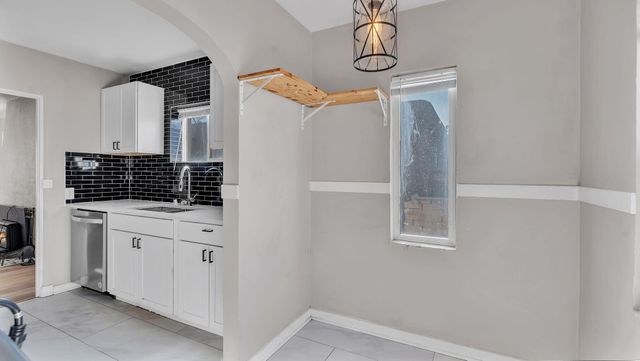 405 Carlisle Boulevard NE, Albuquerque, NM 87106