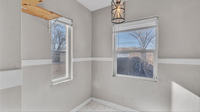 405 Carlisle Boulevard NE, Albuquerque, NM 87106