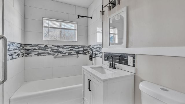 405 Carlisle Boulevard NE, Albuquerque, NM 87106