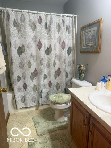 2691 E Annily Court, Martinsville, IN 46151