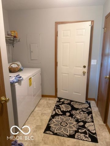 2691 E Annily Court, Martinsville, IN 46151