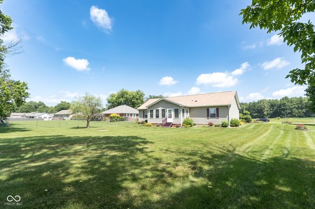 2691 E Annily Court, Martinsville, IN 46151