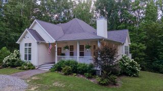 577 Frontier Bluff Road, Lookout Mountain, GA 30750