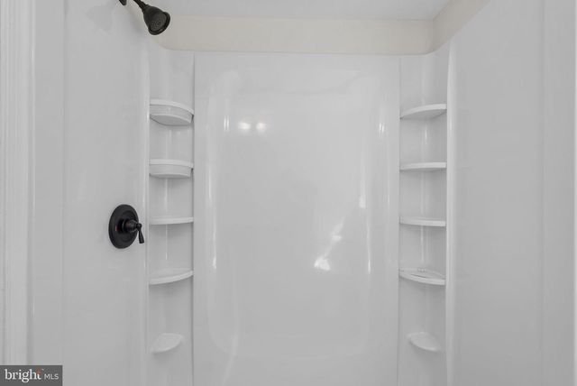 6414 BONNIE BRAE RD, Sykesville, MD 21784