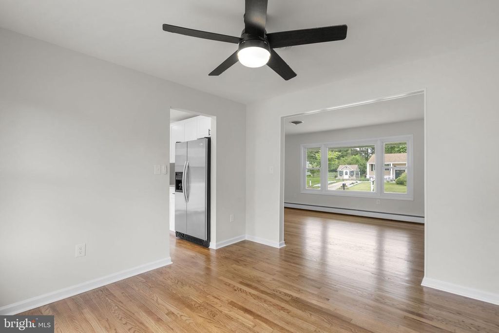 Image 13 of property listing at 6414 BONNIE BRAE RD, Sykesville, MD 21784