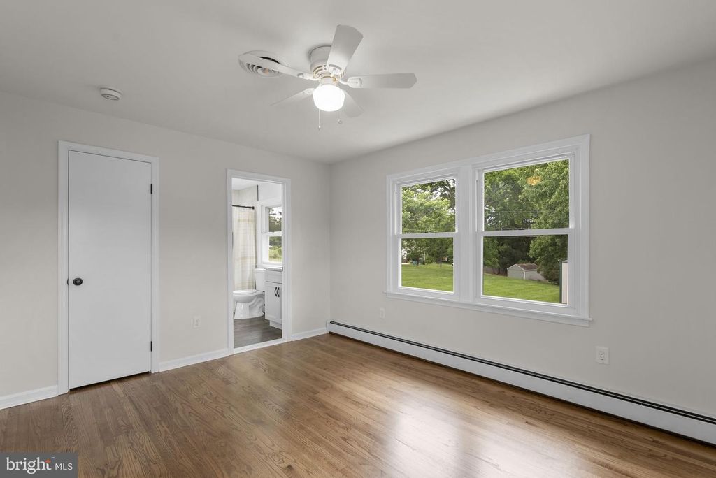 Image 23 of property listing at 6414 BONNIE BRAE RD, Sykesville, MD 21784