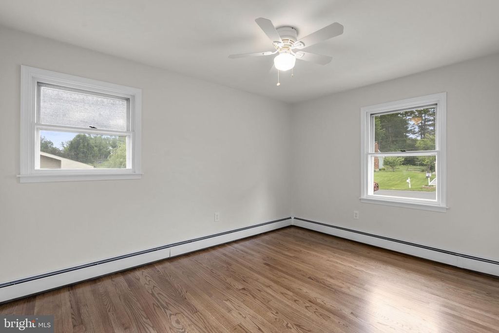 Image 26 of property listing at 6414 BONNIE BRAE RD, Sykesville, MD 21784