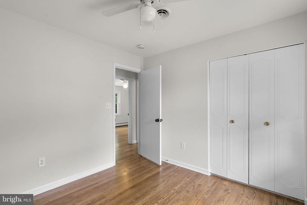 Image 29 of property listing at 6414 BONNIE BRAE RD, Sykesville, MD 21784