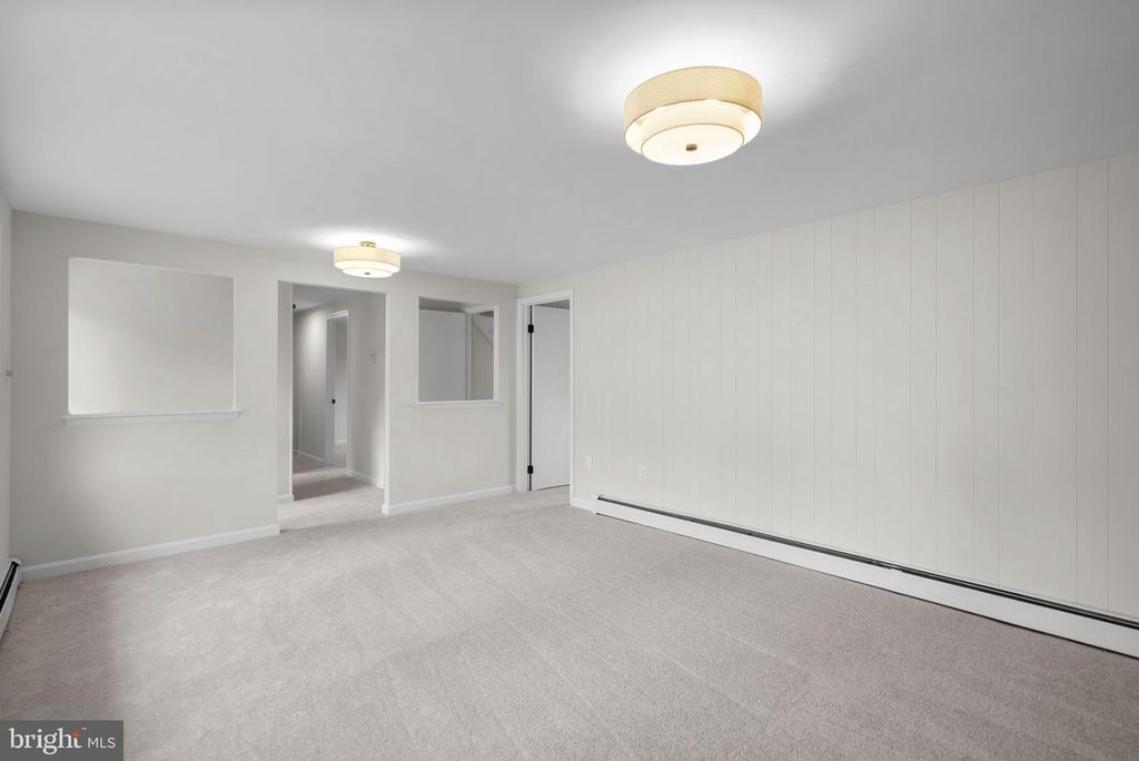 Image 35 of property listing at 6414 BONNIE BRAE RD, Sykesville, MD 21784